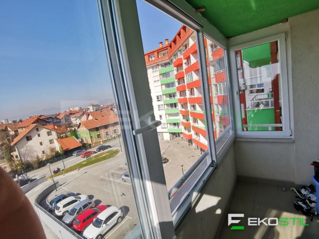 PVC i ALU prozori i ulazna vrata, Eko Stil, ugrađeno – fotografija 13